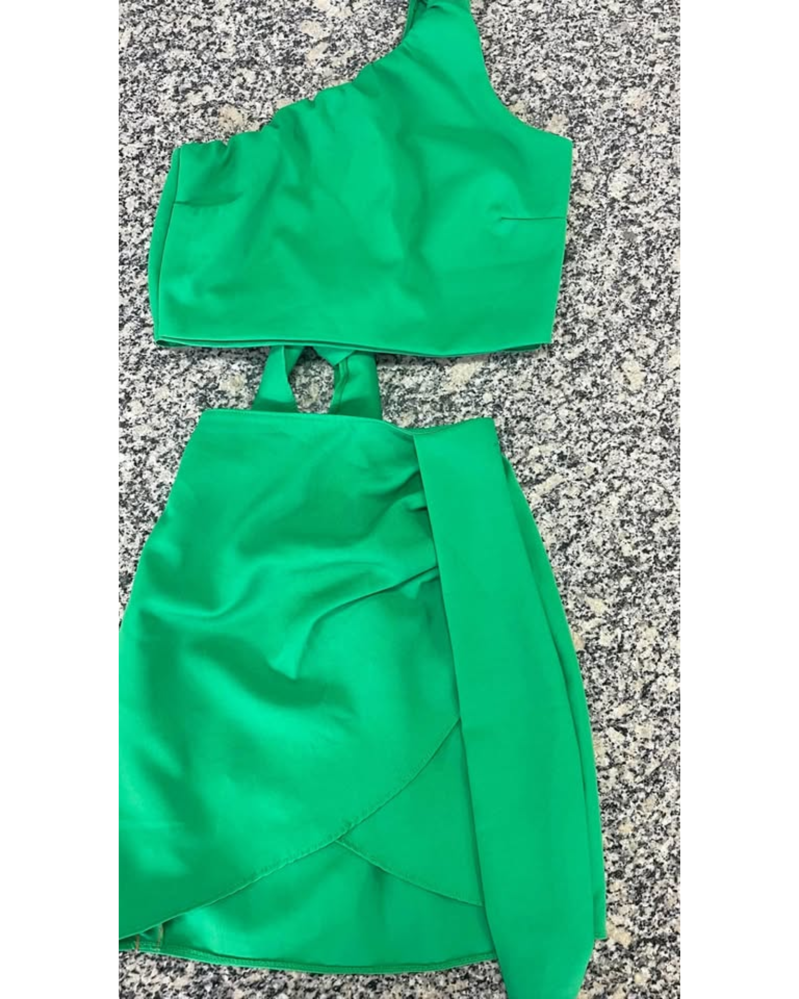 conjunto verde